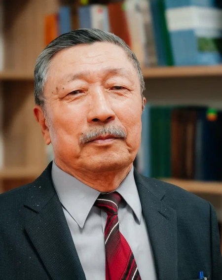 Бадмаев Юрий Цырендоржиевич